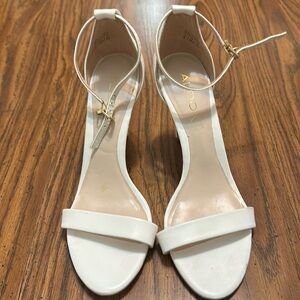 Aldo Leather White Heels Size 8